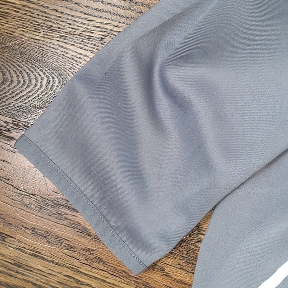 Men's Zelos gray lightweight quarter zip shirt Size L - Picture 3 of 4